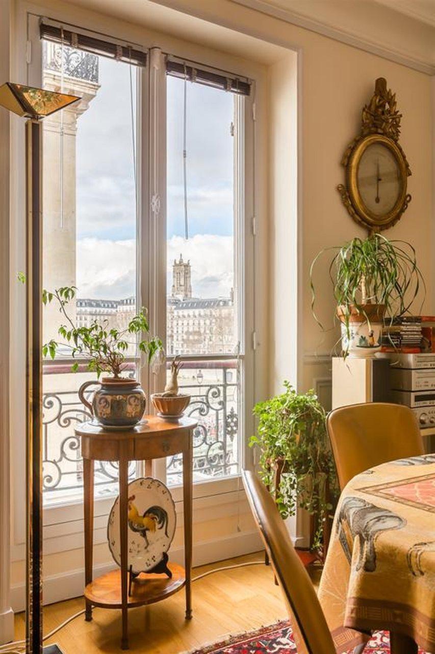 Veeve - Overlooking The Seine On Ile De La Cite Paryż Zewnętrze zdjęcie